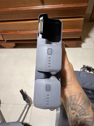 Drone Dji air 3S, controle com tela e 3 baterias