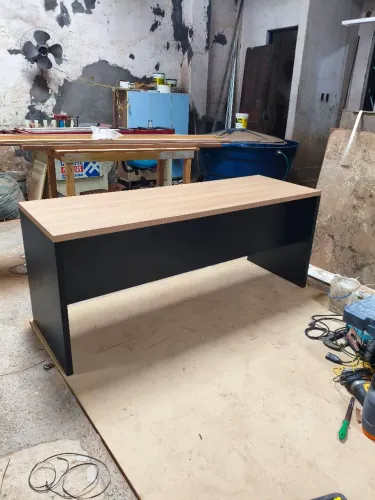 Mesa para escritório