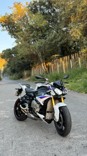 BMW S1000 R
