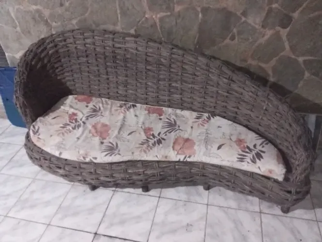 SOFÁ ARTESANAL ÚNICO
