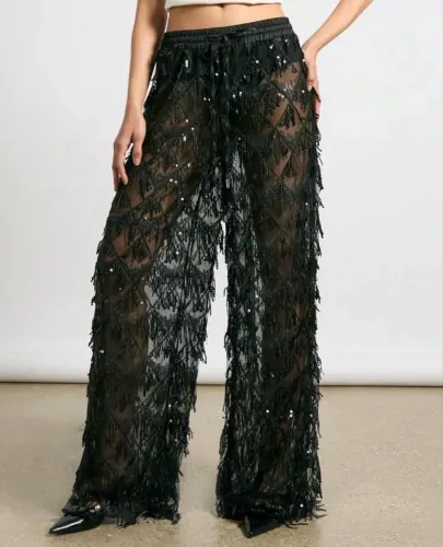 Calça transparente com lantejoulas 