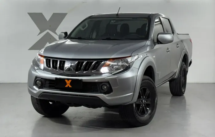 Mitsubishi L200 Tri. Outdo. GLS 2.4 CD 4X4 Die. AUT 2023