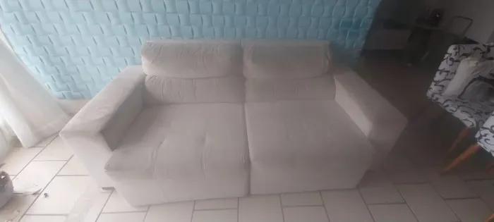 Sofá Retrátil Bege - Confortável e Elegante