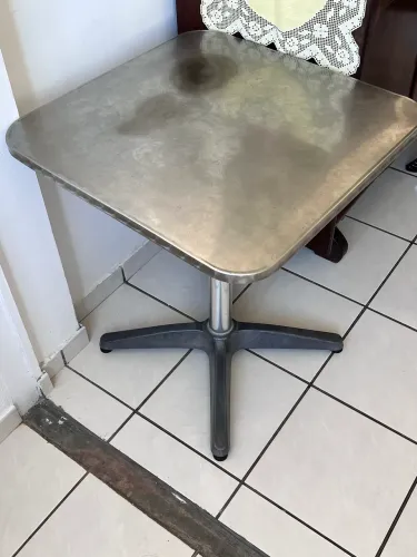 Mesa Quadrada Brilhante Alumínio 70x70x72cm 4 Pessoas