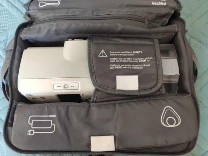 CPAP Marca ResMed AirSense 10 AutoSet com umidificador