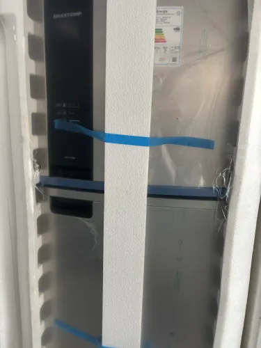 Geladeira Brastemp de 463L duplex nova na caixa inox