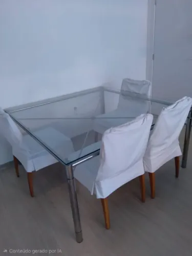 Mesa de jantar 1,5m x 1,5m