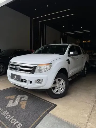 Ford Ranger XLT 2.5 16V 4X2 CD Flex 2015