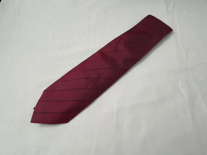 Gravata Daslu Homem Vermelho Escuro Listrado Bom Estado