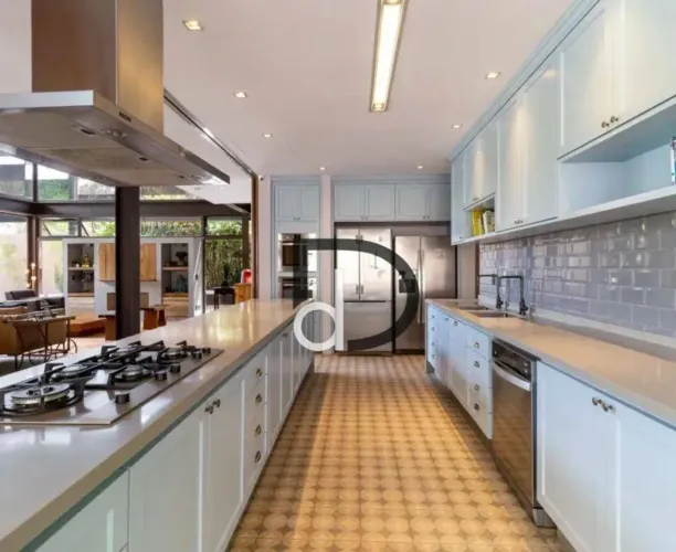 Casa com 5 dormitórios à venda, 720 m² por R$ 6.990.000,00 - Condomínio Marambaia - Vinhed