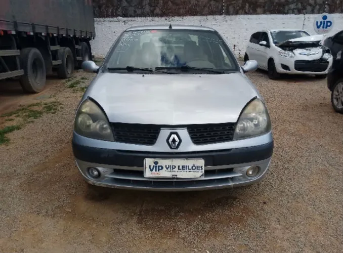 Peças Renault clio 1.6 16v sucata 