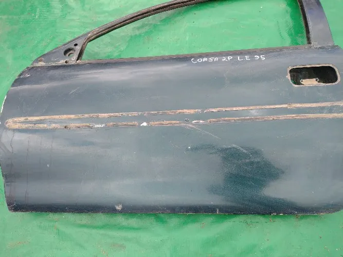 Porta Dianteira Esquerda GM/Corsa 1994/99 2 Portas.