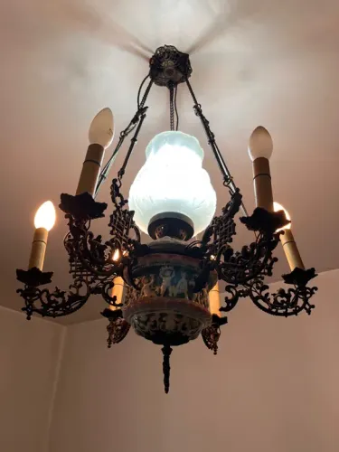 Lustre antigo de 6 braços