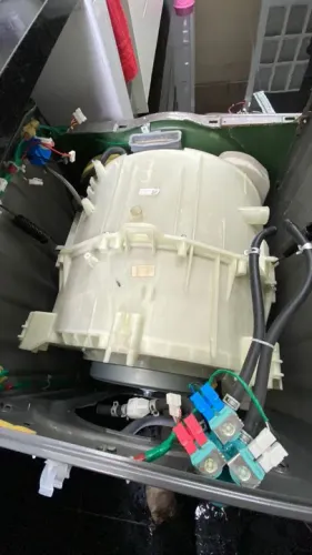 Concertos e manutenções em máquina de lavar roupa assistência 