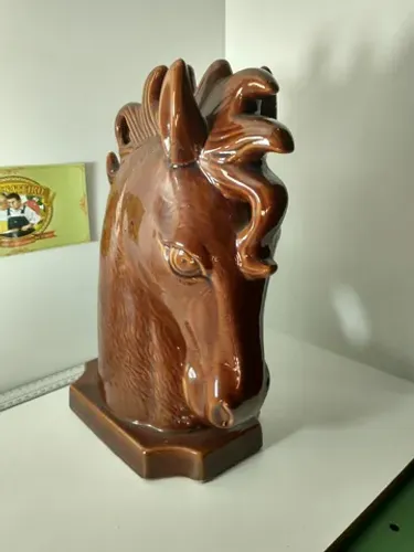 Cavalo Louça Antiga 