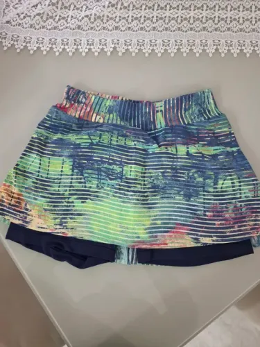 Short saia fitness, marca Nicafiló, tamanho M