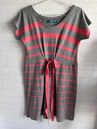 Vestido confortável, Marca: Luigi Bertolli, tam: G