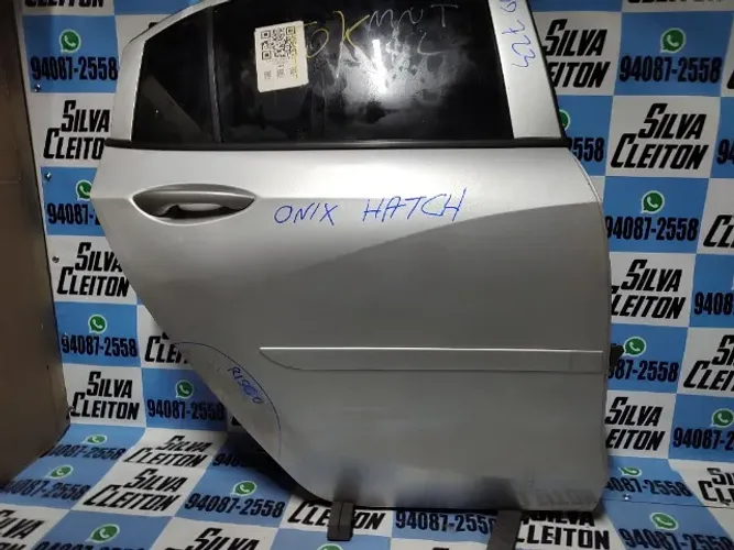 porta traseira direita onix hatch 2020 ate 2024 completa acessorios brinde
