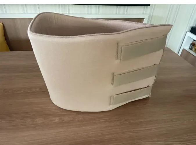 Cinturão faixa  de espuma pós cirúrgico