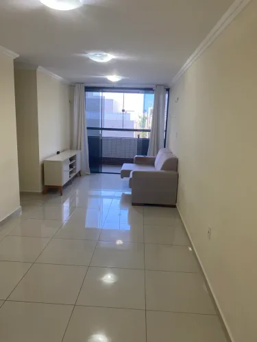 Apartamento semi mobiliado 77m2 ótima localização bancários 