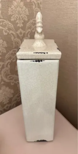 Caixa Decorativa em Cerâmica Vietnamita