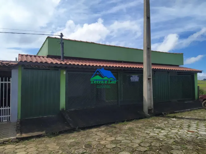 Casa à venda no Jardim Imperial, Cruzília, MG