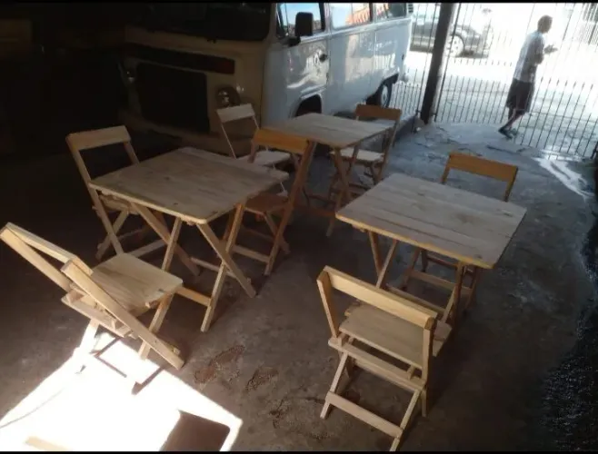 Chegando fim de mês! Vamos aproveitar Mesa e Cadeiras tudo dobráveis. 