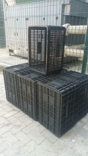 Caixas de plástico