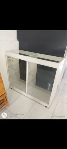 Balcão expositor de vidro 