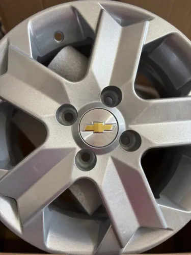 Jogo de Rodas Modelo Chevrolet Aro 15