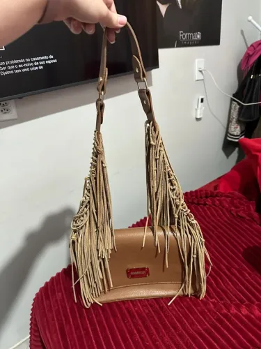 Bolsa de Ombro Gabriela com Franjas