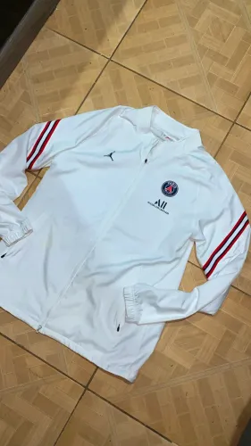 Jaqueta PSG nike/jordan Tamanho G