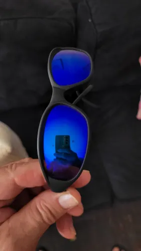 Oculos escuros Revo