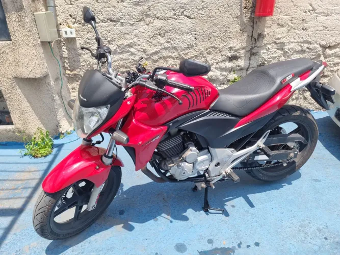 Honda Cb 300 Ano 2015 Montanha Automóveis