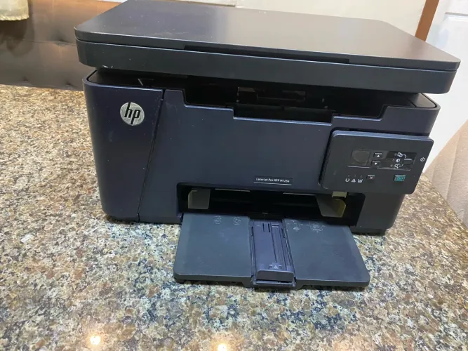 Impressora multifuncional HP LaserJet Pro MFP M125a