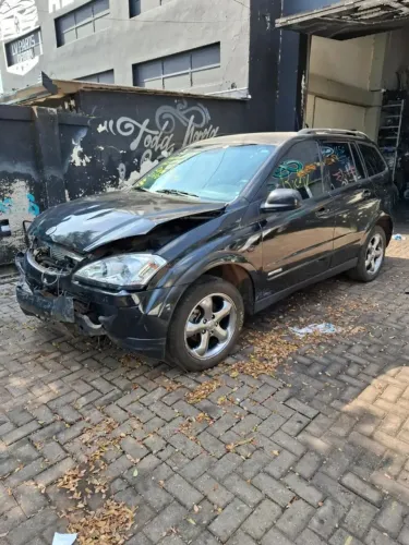 sucata Ssangyong kyron M270 xdi 2008 - retirada de peças