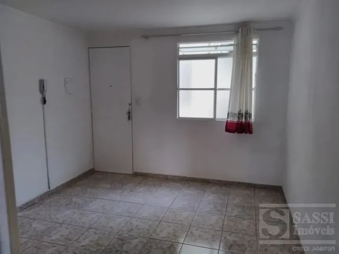 Apartamento em JARDIM OLGA VERONI
