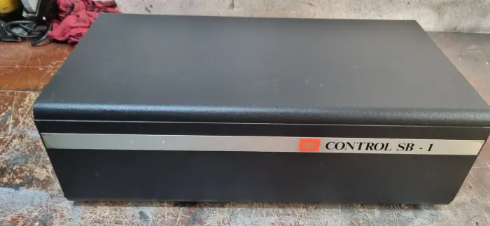 Caixa de Som JBL Control SB-1