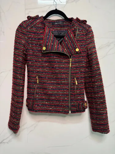Casaco Tweed Colorida - Elegância e Estilo!
