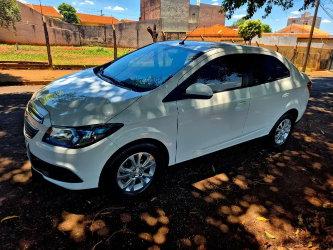 Gm Prisma LTZ 1.4 automático 2013/2014 impecável!