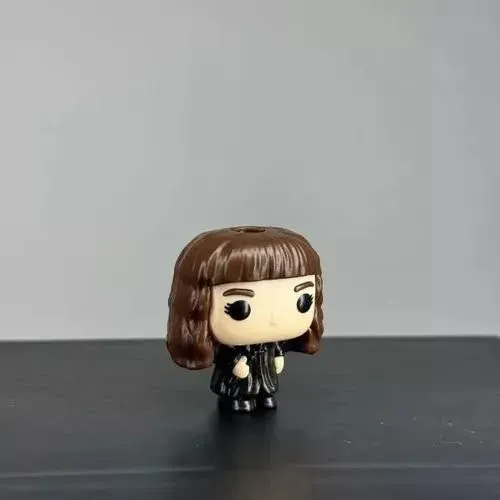 Mini funko pop Harry Potter kinder joy Hermione