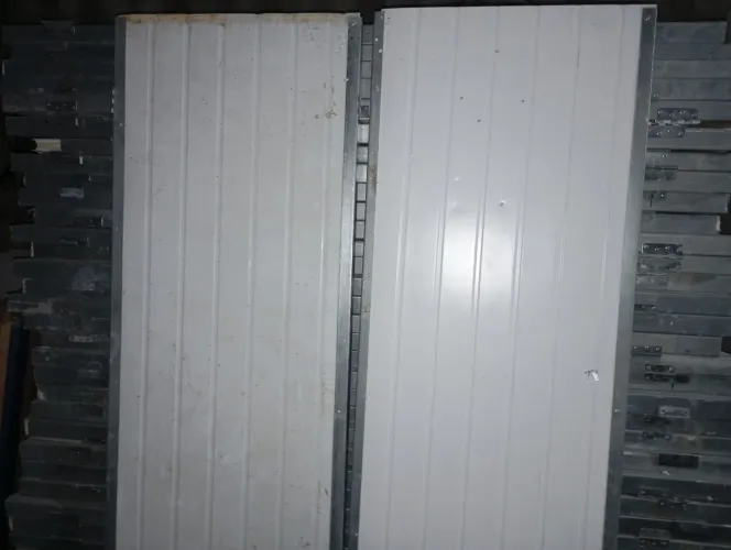 Porta sanduiche (dentro issopor,fora zinco ).
