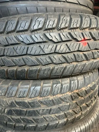Pneu 235/55/17 DURABLE 90 % Vida util