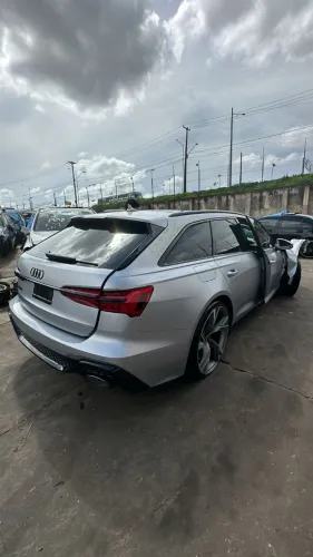 AUDI RS6 2023 4.0 V8
