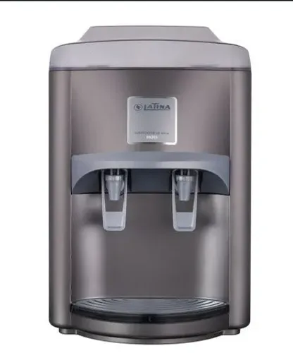 Purificador de água Latina compressor. Novo.