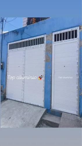 Portão duas bandas alumínio branco 