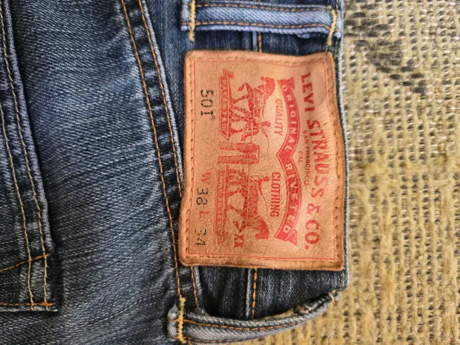 Levis 501