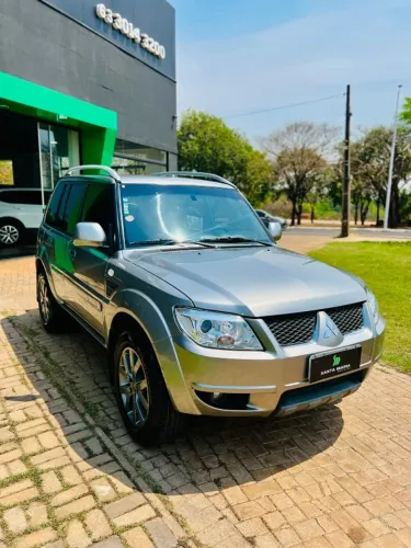 Mitsubishi Pajero TR4 2.0 Flex 16V 4X2 Aut. 2015