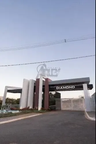 VENDE-SE LOTE - CONDOMÍNIO DIAMOND