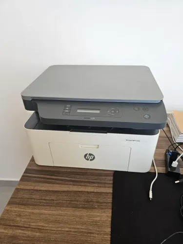 Impressora Multifuncional HP Laser MFP 135w